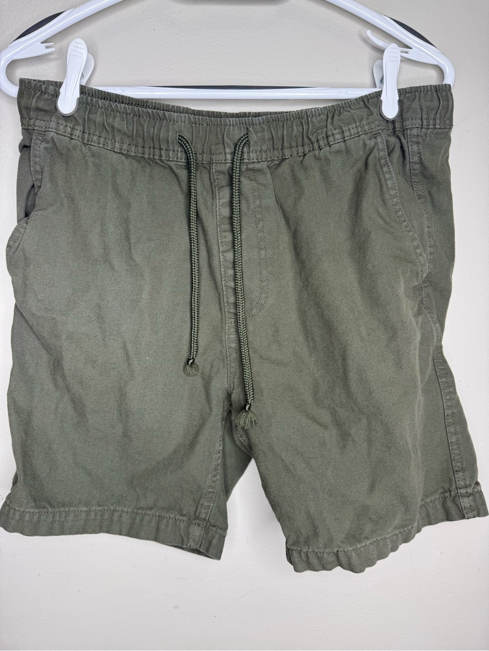 Urban Heritage Men's Olive Green Drawstring Shorts Size Small
